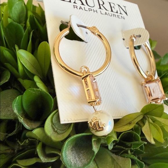 LAUREN Ralph Lauren ELEGANT GOLD-TONE HOOP EARRINGS 🌟NWT🌟 - Picture 4 of 10